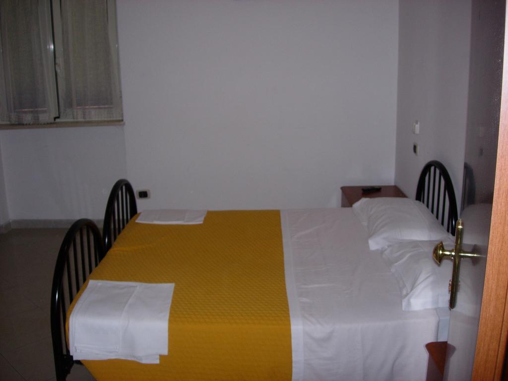Ai Vecchi Tempi Hotel Frattocchie Cameră foto